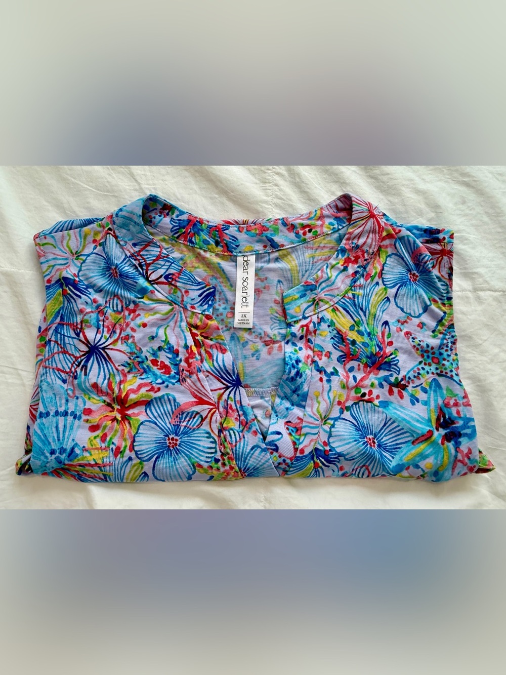 Dear Scarlett Lizy Multicolor Floral V-Neck Top — Blue Dominant Beachy Pattern